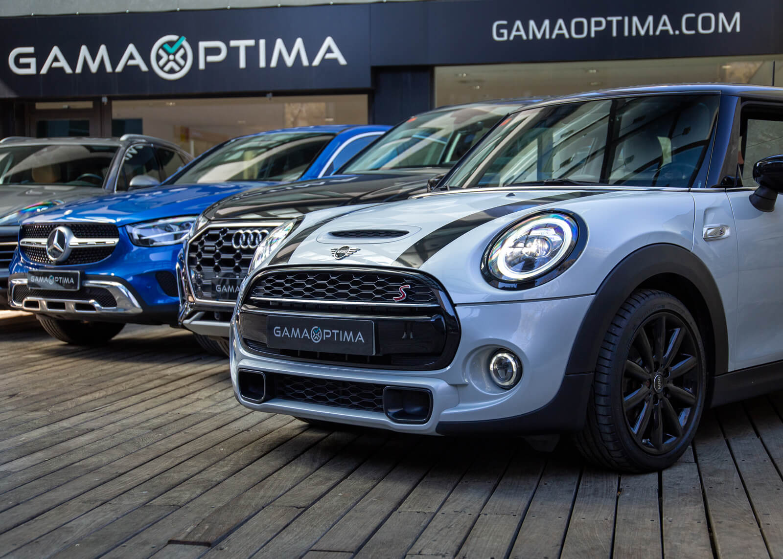 Showroom 1